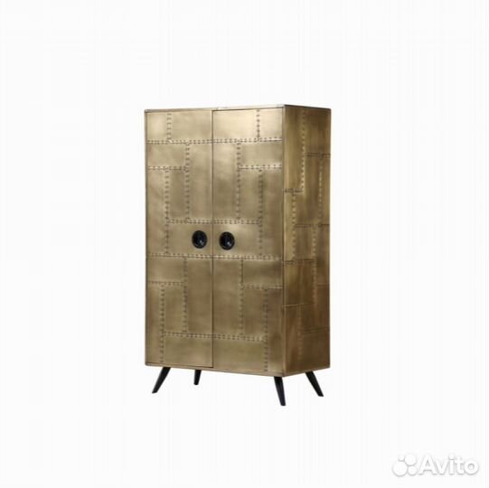 Шкаф из металла