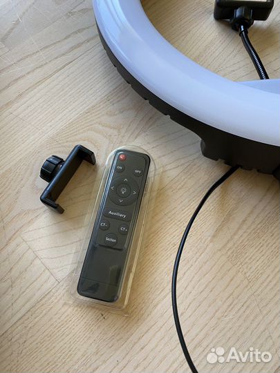 Селфи лампа со штативом 44