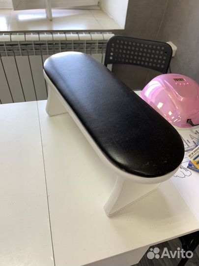 Подставка под руку для маникюра