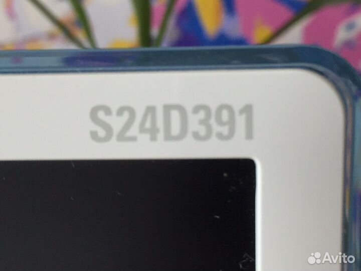 Монитор samsung LED