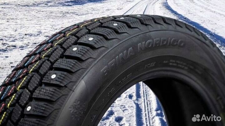 Viatti Brina Nordico V-522 245/45 R17 95T