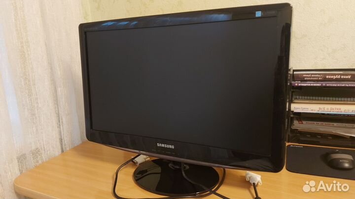Монитор 24 дюйма Samsung