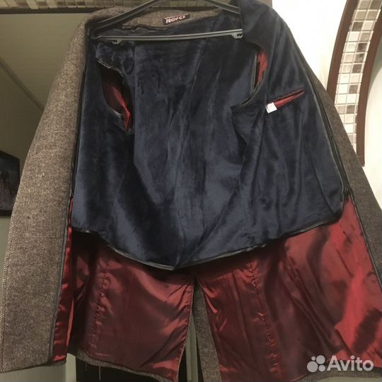 Пальто новое осен зима весна