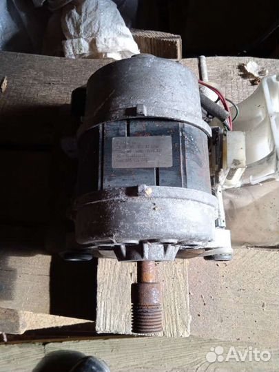 Электродвигатель 220в