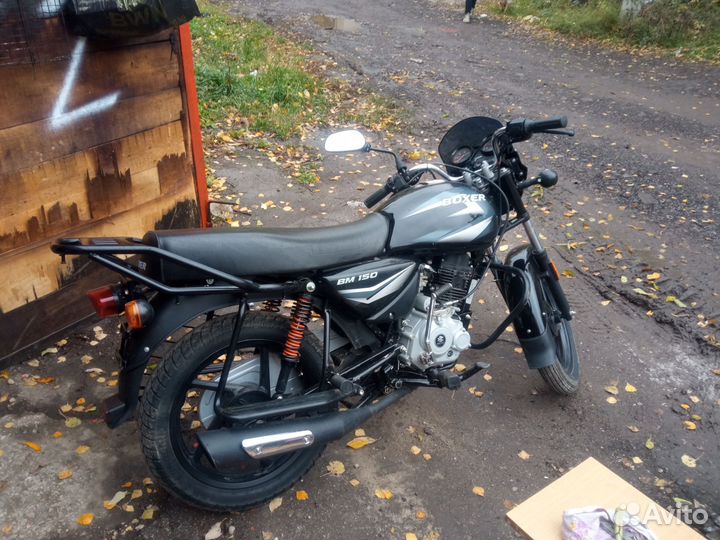 Мотоцикл bajaj Boxer