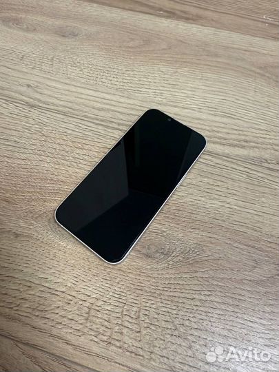 iPhone 13, 256 ГБ