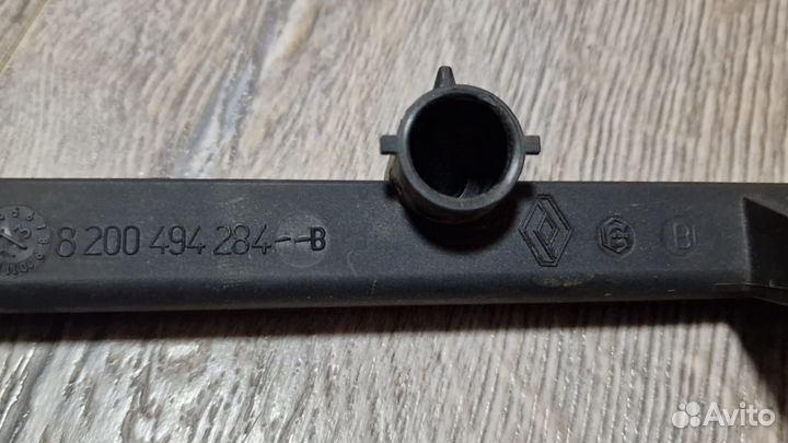 Рейка топливная (рампа) Renault Sandero