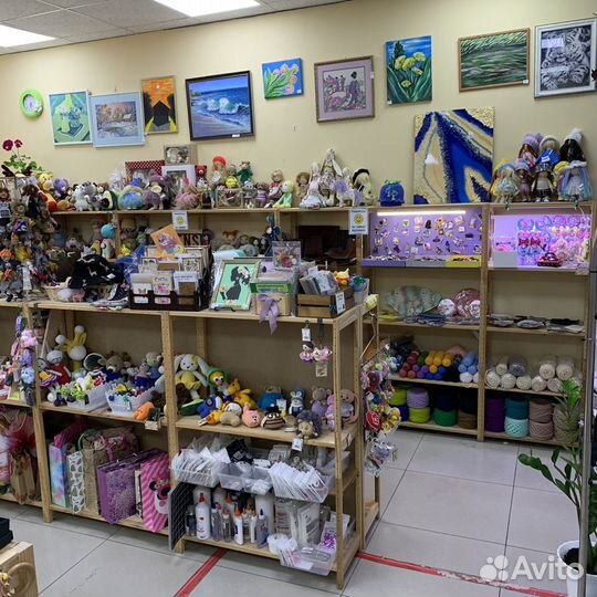 Аренда полок в хэндмейд магазине