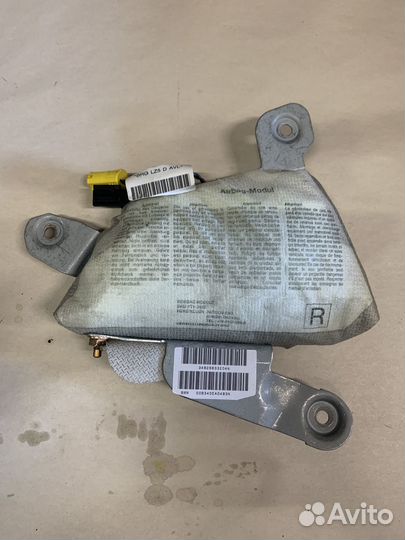 Подушка безопасности передняя правая BMW E38