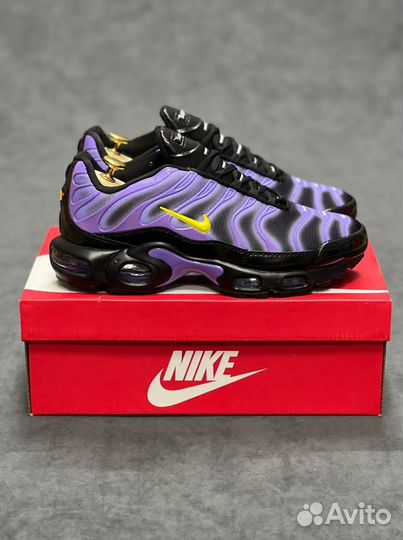 Кроссовки Nike