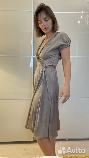 Платье m l фирма BGN