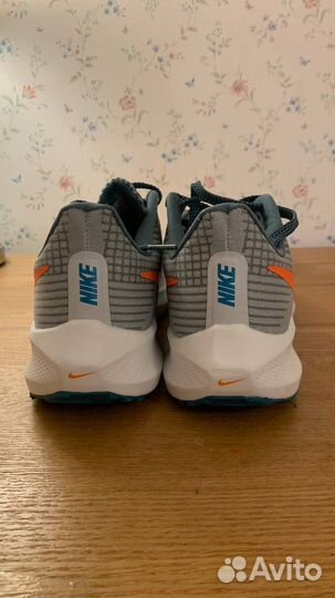 Кроссовки nike