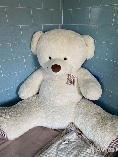 Большие плюшевые медведи