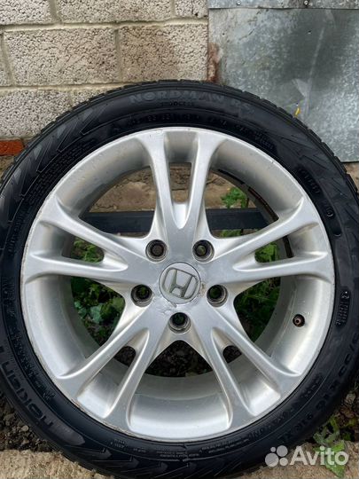 Продам Б/у литой диск