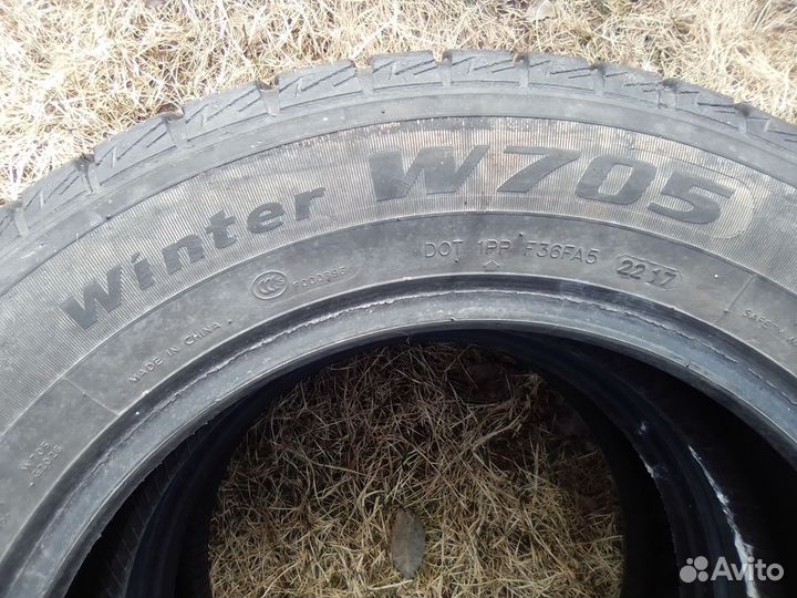 Goform W705 215/60 R16 95T