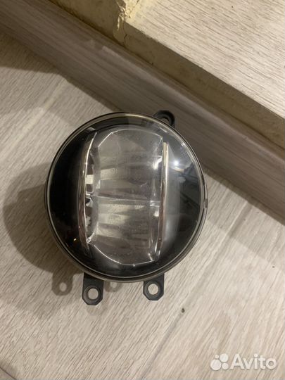Фонарь противотуманный Toyota Camry 70