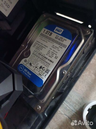 Жесткий диск 1 тб