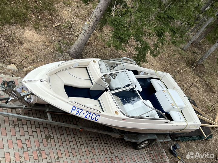 Катер Bayliner 195