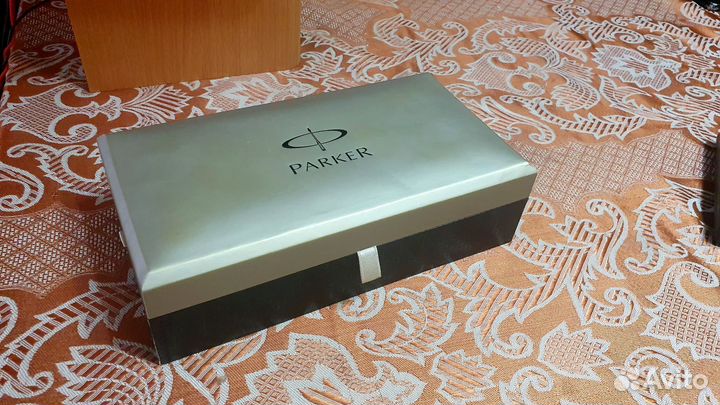 Перьевая ручка parker