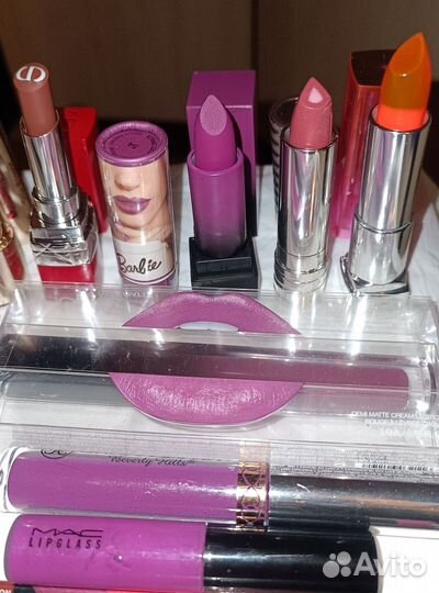 Помады,карандаши Estee Lauder, Dior, Clarins, Huda