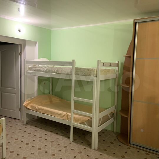 2-к. квартира, 60 м², 1/1 эт.