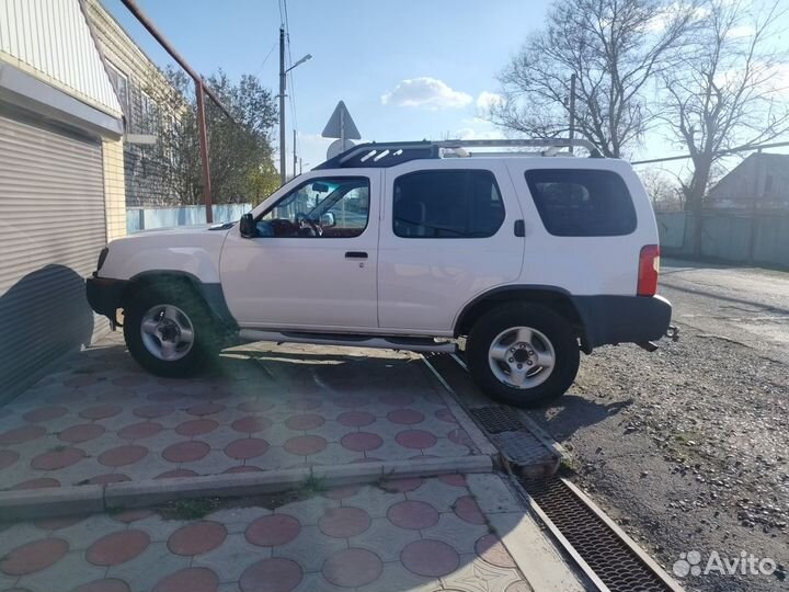 Nissan X-Terra 3.3 AT, 2004, 290 000 км