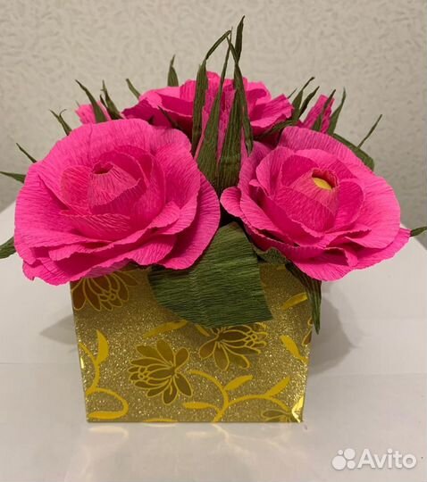 Букет из конфет. Цветы из конфет в коробочке