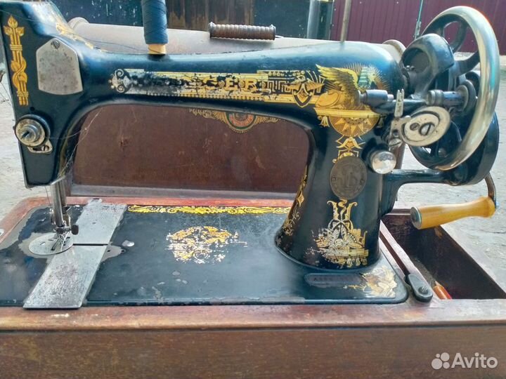 Швейная машинка зингер бу