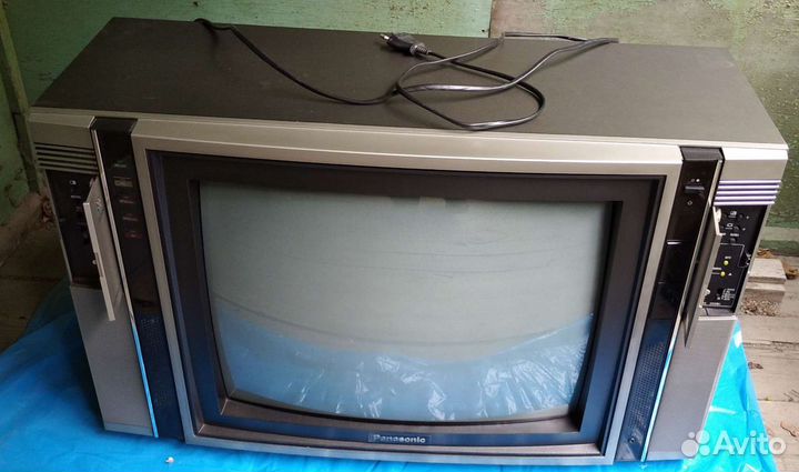 Телевизор Panasonic 1982 г