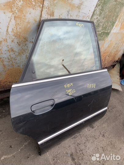 Дверь задняя правая Audi A8 D2