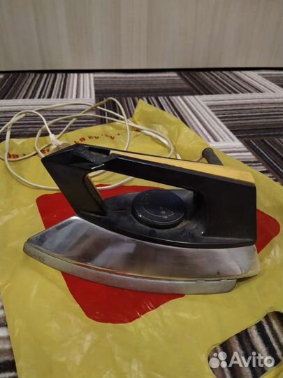 Утюг СССР тяжелый рабочий