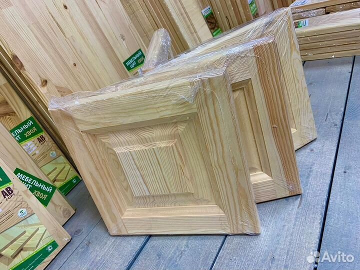 Мебельный фасад 420 х 296 мм (Массив сосны)