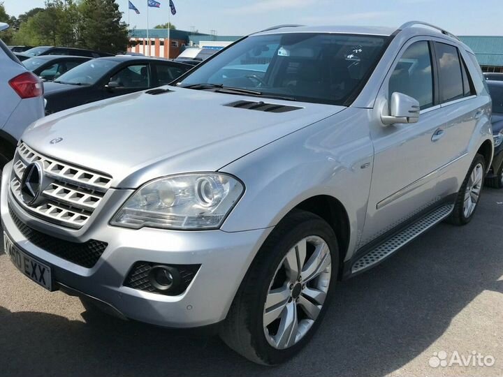 Разбирается Mercedes ML W164 3.5л 2009г