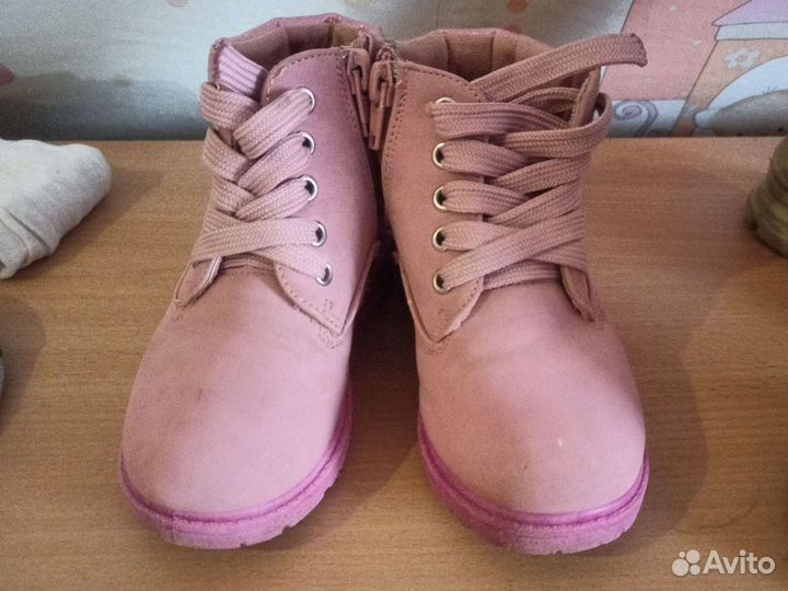 Детские ботинки