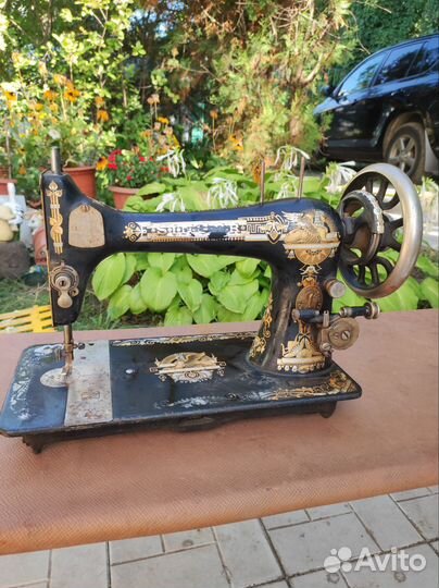 Швейная машинка зингер ножная старинная