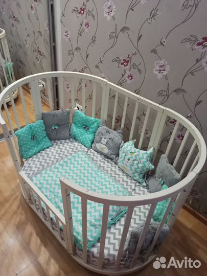 Детская кроватка 8в1 с маятником