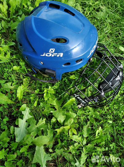 Шлем хоккейный