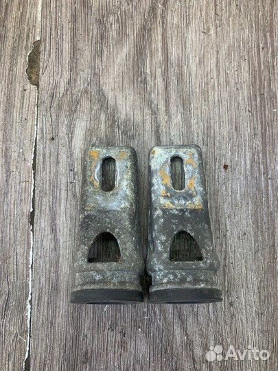 Кронштейн радиатора Opel Meriva A минивэн 2004