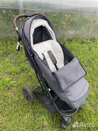 Прогулочная всесезонная коляска luxmom 609