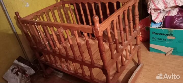 Детская кроватка
