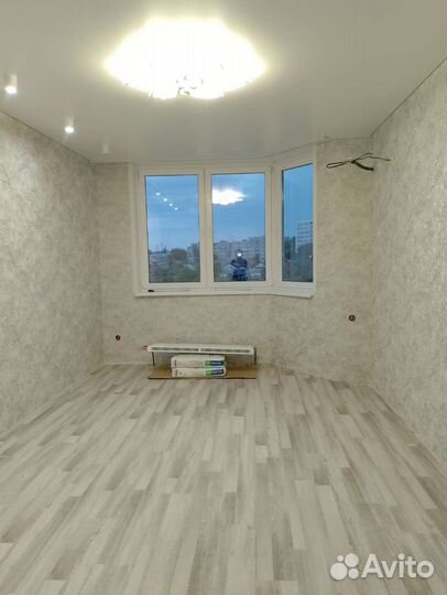 Поклейка обоев