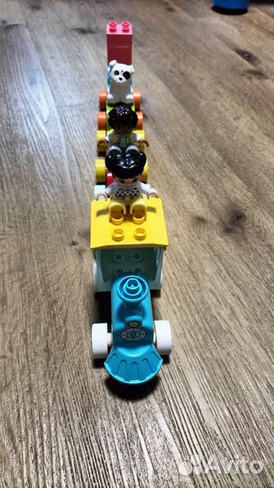 Поезд лего дупло считай и играй с цифрами