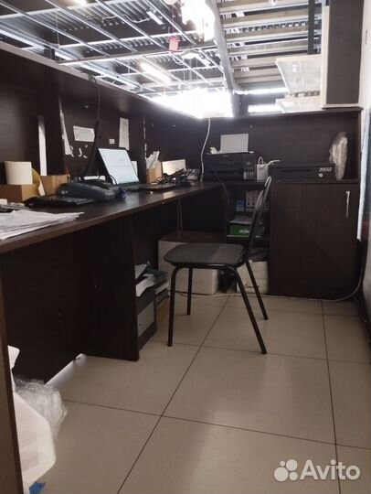 Стойка ресепшн угловая бу