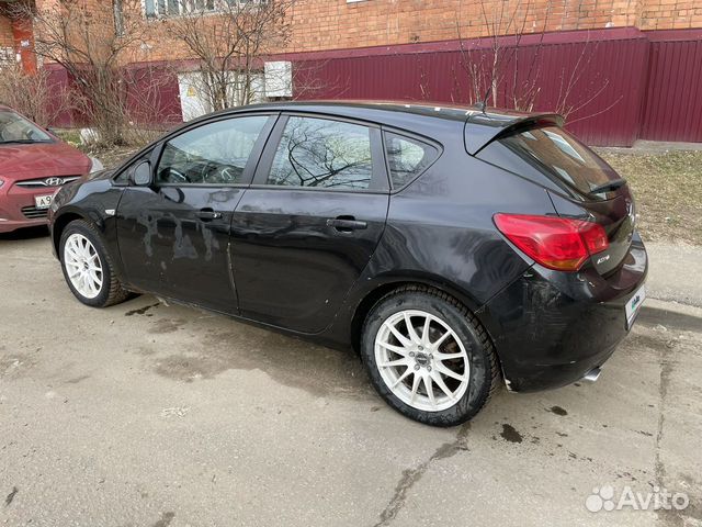 Opel Astra 1.4 МТ, 2010, 271 000 км