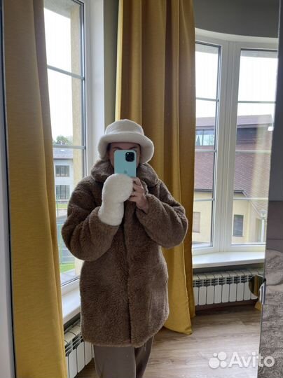 Шуба visvo из овечьей шерсти с аксессуарами