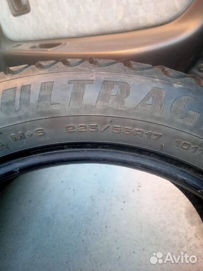 Goodyear Ultragrip Ice Arctic 225/55 R17