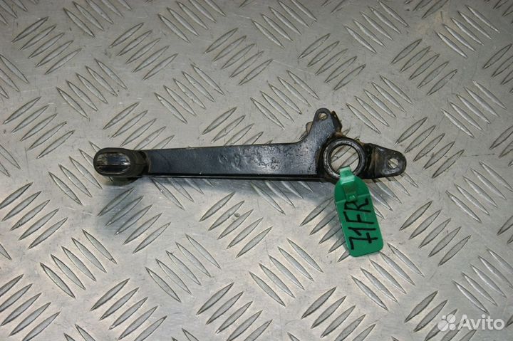 Педаль тормоза Suzuki GSX-R400R