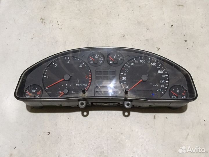 Щиток приборов Audi A6 C5