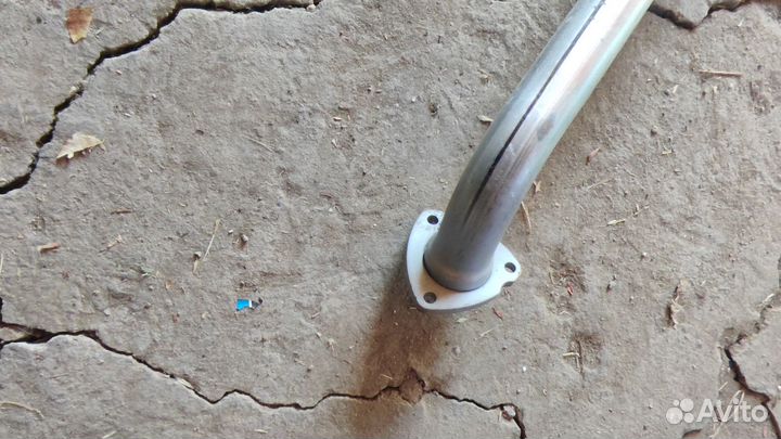 Резонатор на LADA kalina 2