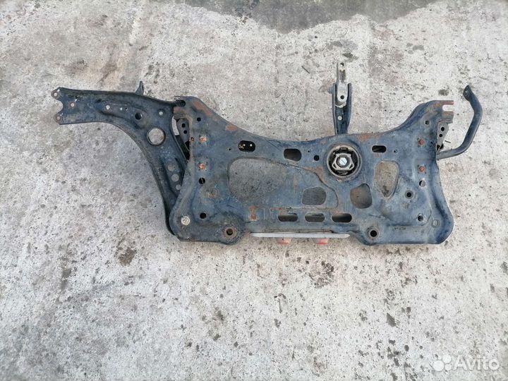 Подрамник skoda octavia A7